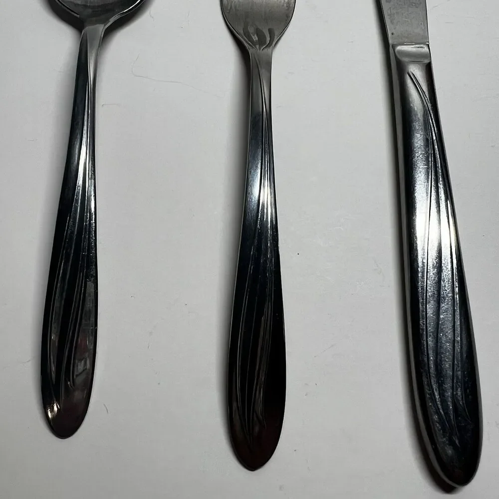 4pc Vintage International Superior Stainless USA Dynamic Swirl Flatware Set Lot